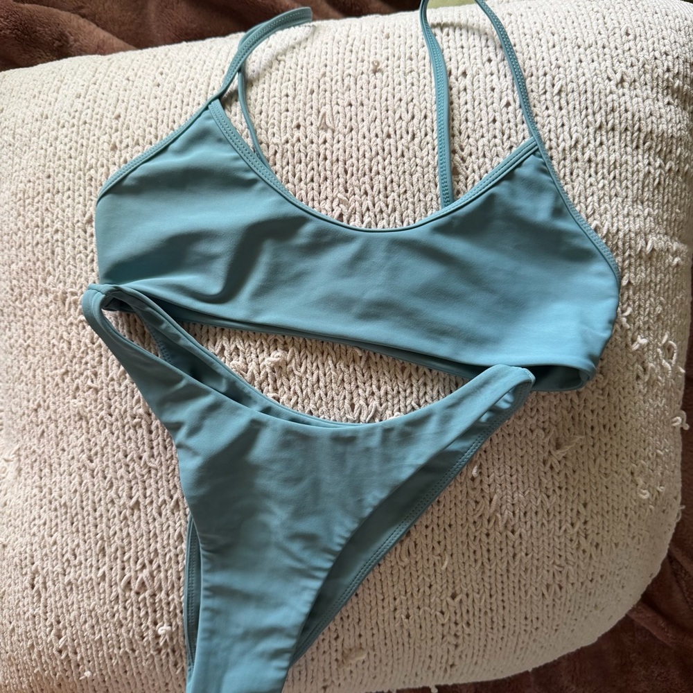 Benoa breeze medium set